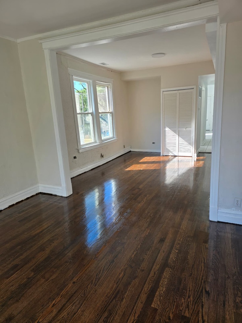 5740 S Elizabeth Street