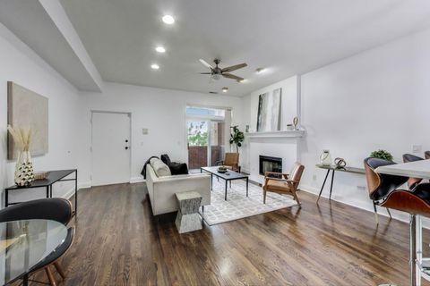 Tiny photo for 1655 N Halsted Street #2, Chicago, IL 60614 (MLS # 12489969)