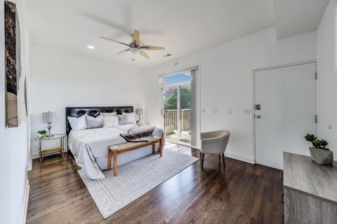 Tiny photo for 1655 N Halsted Street #2, Chicago, IL 60614 (MLS # 12489969)