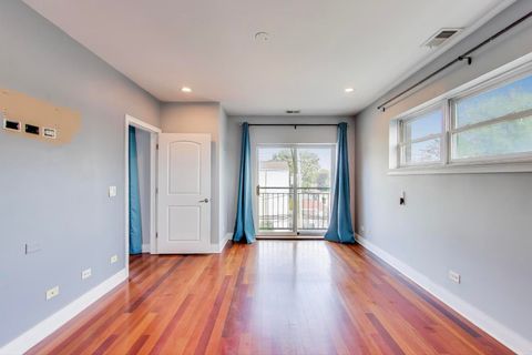 Tiny photo for 2224 W Touhy Avenue #3N, Chicago, IL 60645 (MLS # 12454424)