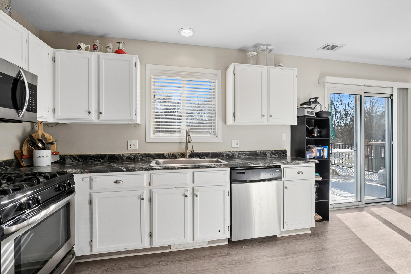 1357 Sunrise Lane 1357