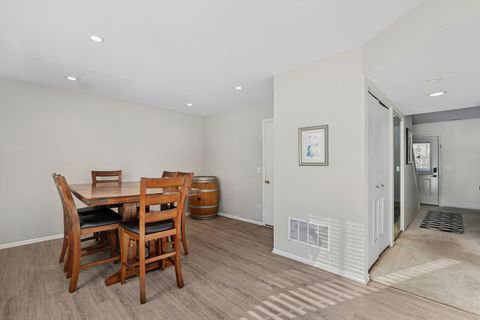 Tiny photo for 1357 Sunrise Lane #1357, Gurnee, IL 60031 (MLS # 12543160)