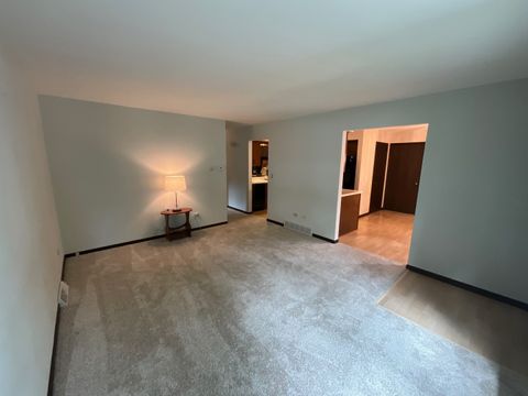 Tiny photo for 69 Devonshire Circle, Elgin, IL 60123 (MLS # 12673901)
