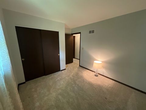 Tiny photo for 69 Devonshire Circle, Elgin, IL 60123 (MLS # 12673901)