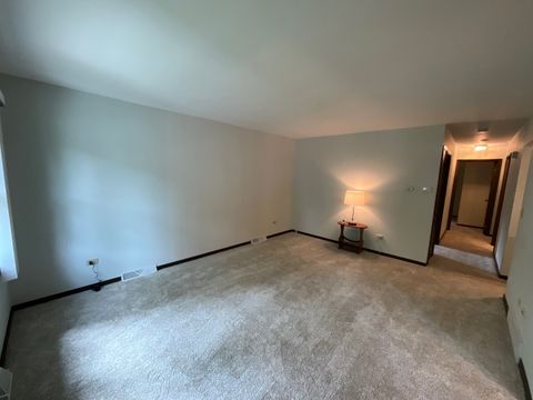 Tiny photo for 69 Devonshire Circle, Elgin, IL 60123 (MLS # 12673901)