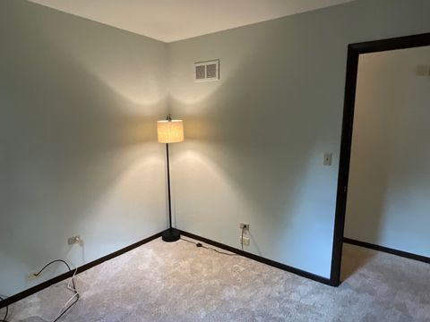 Tiny photo for 69 Devonshire Circle, Elgin, IL 60123 (MLS # 12673901)