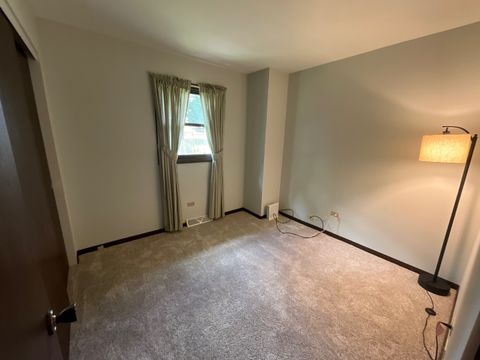 Tiny photo for 69 Devonshire Circle, Elgin, IL 60123 (MLS # 12673901)