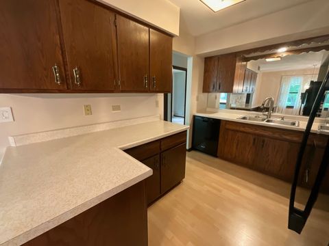 Tiny photo for 69 Devonshire Circle, Elgin, IL 60123 (MLS # 12673901)