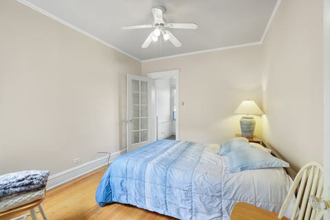 Tiny photo for 6816 N Lakewood Avenue #2, Chicago, IL 60626 (MLS # 12720562)