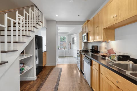 Tiny photo for 6816 N Lakewood Avenue #2, Chicago, IL 60626 (MLS # 12720562)