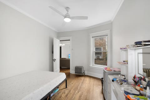 Tiny photo for 6816 N Lakewood Avenue #2, Chicago, IL 60626 (MLS # 12720562)
