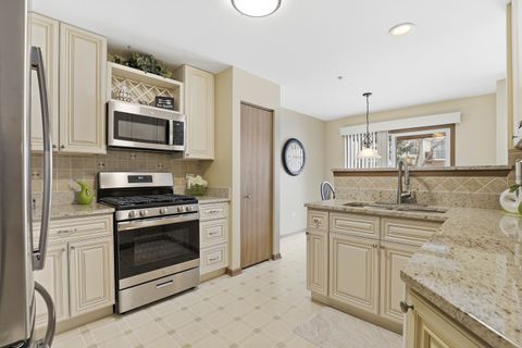 Tiny photo for 13825 S Balsam Lane #D, Plainfield, IL 60544 (MLS # 12531592)