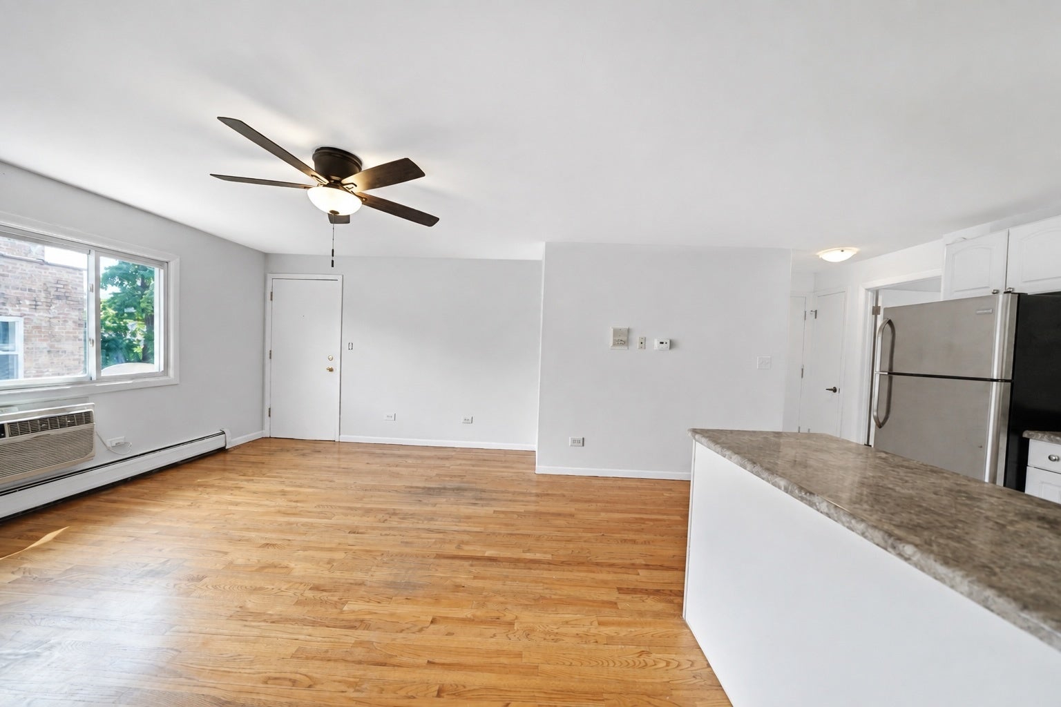4306 N Keystone Avenue 303