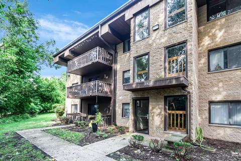 Tiny photo for 3107 Ingalls Avenue #3D, Joliet, IL 60435 (MLS # 12730857)