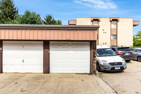 Tiny photo for 3107 Ingalls Avenue #3D, Joliet, IL 60435 (MLS # 12730857)
