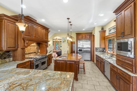 Tiny photo for 20698 Eagle Bluff Court, Frankfort, IL 60423 (MLS # 12697813)