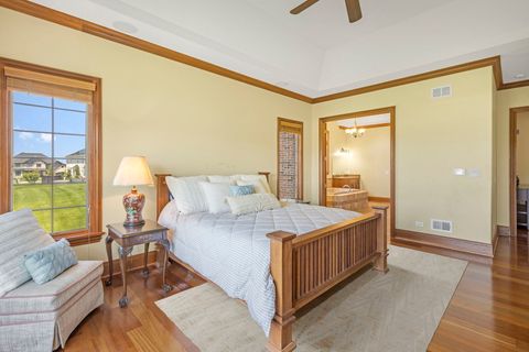 Tiny photo for 20698 Eagle Bluff Court, Frankfort, IL 60423 (MLS # 12697813)