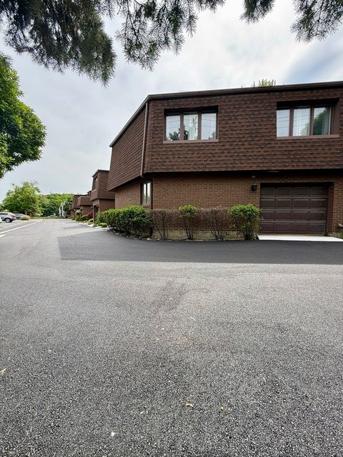 Tiny photo for 414 S Dee Road, Park Ridge, IL 60068 (MLS # 12657572)