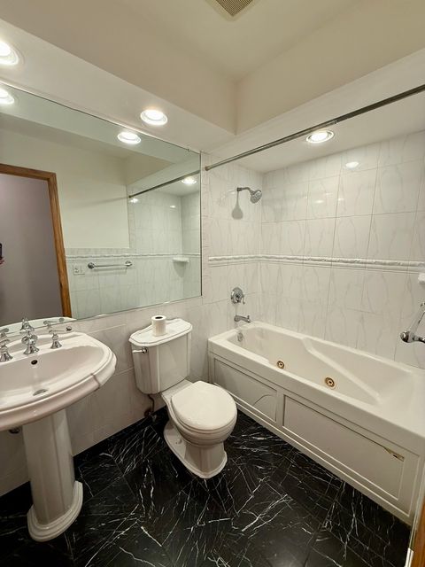 Tiny photo for 414 S Dee Road, Park Ridge, IL 60068 (MLS # 12657572)