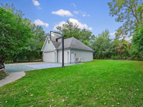 Tiny photo for 426 W Maple Street, Lombard, IL 60148 (MLS # 12782360)