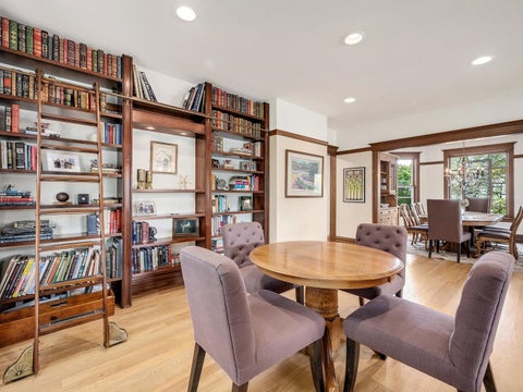 Tiny photo for 426 W Maple Street, Lombard, IL 60148 (MLS # 12782360)