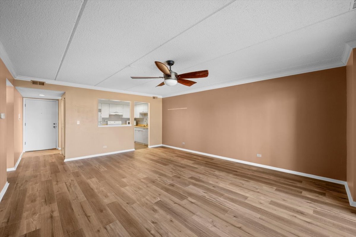 650 WHITNEY Court 211