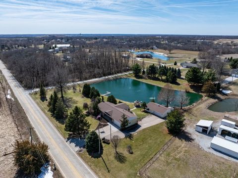 Tiny photo for 13424 S Utah Avenue, Davenport, IA 52804 (MLS # 12593172)