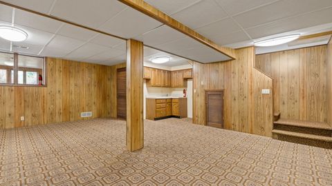 Tiny photo for 13424 S Utah Avenue, Davenport, IA 52804 (MLS # 12593172)