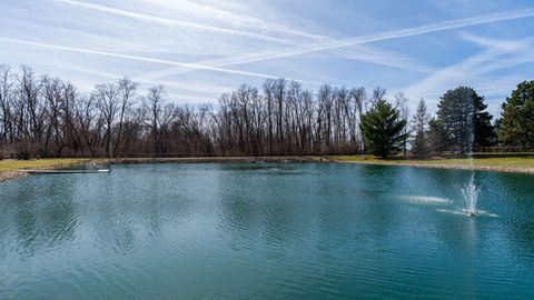 Tiny photo for 13424 S Utah Avenue, Davenport, IA 52804 (MLS # 12593172)