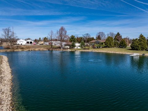 Tiny photo for 13424 S Utah Avenue, Davenport, IA 52804 (MLS # 12593172)