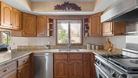 Tiny photo for 13424 S Utah Avenue, Davenport, IA 52804 (MLS # 12593172)