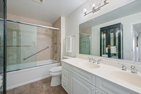 Tiny photo for 1925 Lake Avenue #104, Wilmette, IL 60091 (MLS # 12565789)