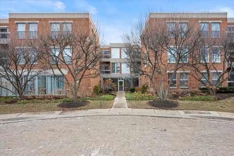 Tiny photo for 1925 Lake Avenue #104, Wilmette, IL 60091 (MLS # 12565789)