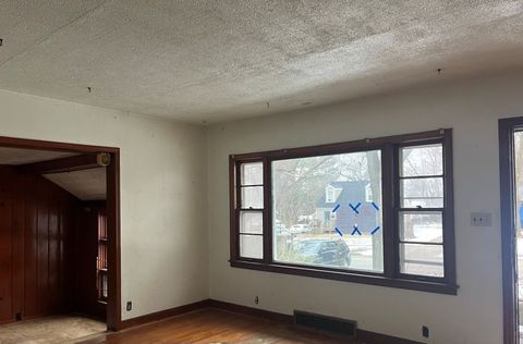 Tiny photo for 2312 S Central Avenue, Rockford, IL 61102 (MLS # 12591179)