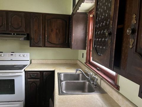 Tiny photo for 2312 S Central Avenue, Rockford, IL 61102 (MLS # 12591179)