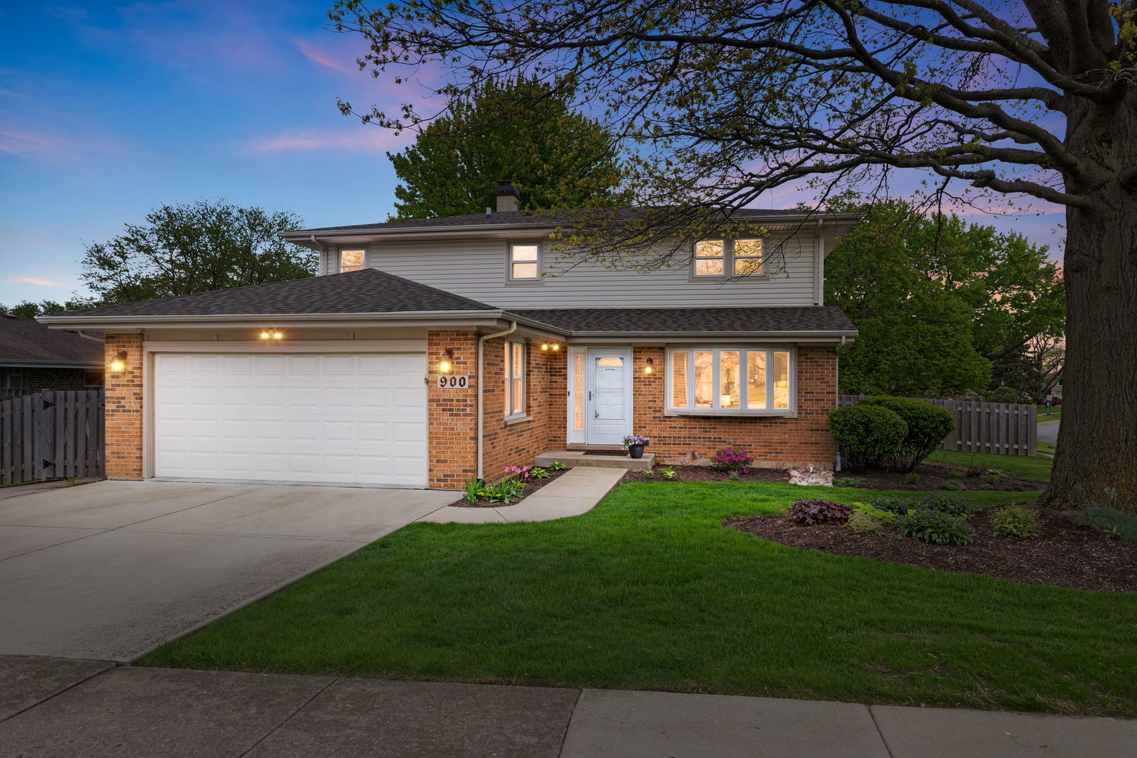 900 Dearborn Circle