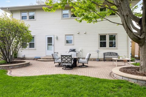 Tiny photo for 900 Dearborn Circle, Carol Stream, IL 60188 (MLS # 12630380)