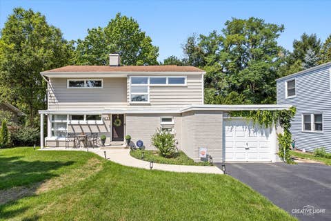 Photo of 784 Highland Avenue, Glen Ellyn, IL 60137 (MLS # 12729062)
