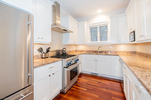 Tiny photo for 2418 N SOUTHPORT Avenue #1, Chicago, IL 60614 (MLS # 12415645)