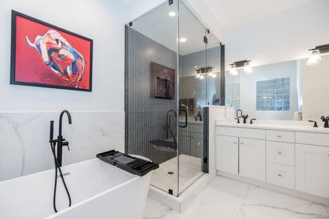 Tiny photo for 2418 N SOUTHPORT Avenue #1, Chicago, IL 60614 (MLS # 12415645)