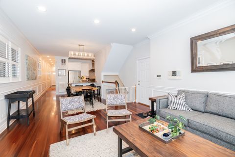 Tiny photo for 2418 N SOUTHPORT Avenue #1, Chicago, IL 60614 (MLS # 12415645)