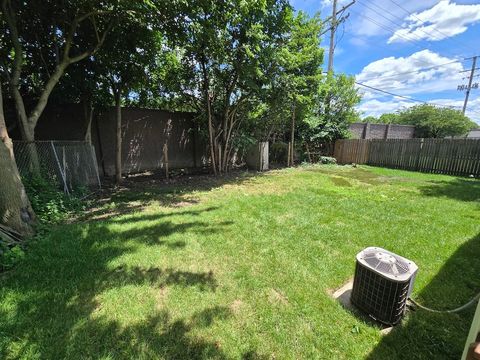 Tiny photo for 3 Sonora Drive, Montgomery, IL 60538 (MLS # 12679226)