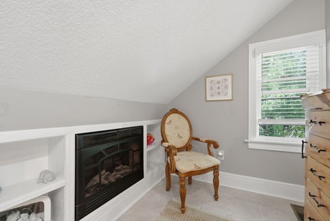 Tiny photo for 635 21st Street, Bettendorf, IA 52722 (MLS # 12769814)