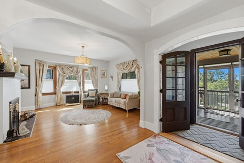 Tiny photo for 635 21st Street, Bettendorf, IA 52722 (MLS # 12769814)