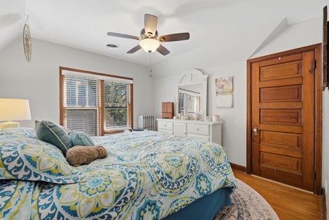 Tiny photo for 635 21st Street, Bettendorf, IA 52722 (MLS # 12769814)
