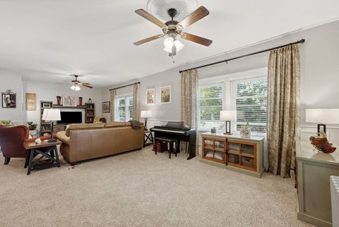 Tiny photo for 635 21st Street, Bettendorf, IA 52722 (MLS # 12769814)