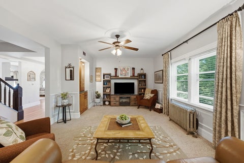 Tiny photo for 635 21st Street, Bettendorf, IA 52722 (MLS # 12769814)