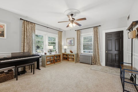 Tiny photo for 635 21st Street, Bettendorf, IA 52722 (MLS # 12769814)