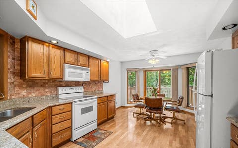 Tiny photo for 154 LAKE THUNDERBIRD Drive, Putnam, IL 61560 (MLS # 12720608)