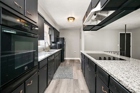 Tiny photo for 1572 Cardinal Drive, Bourbonnais, IL 60914 (MLS # 12652507)